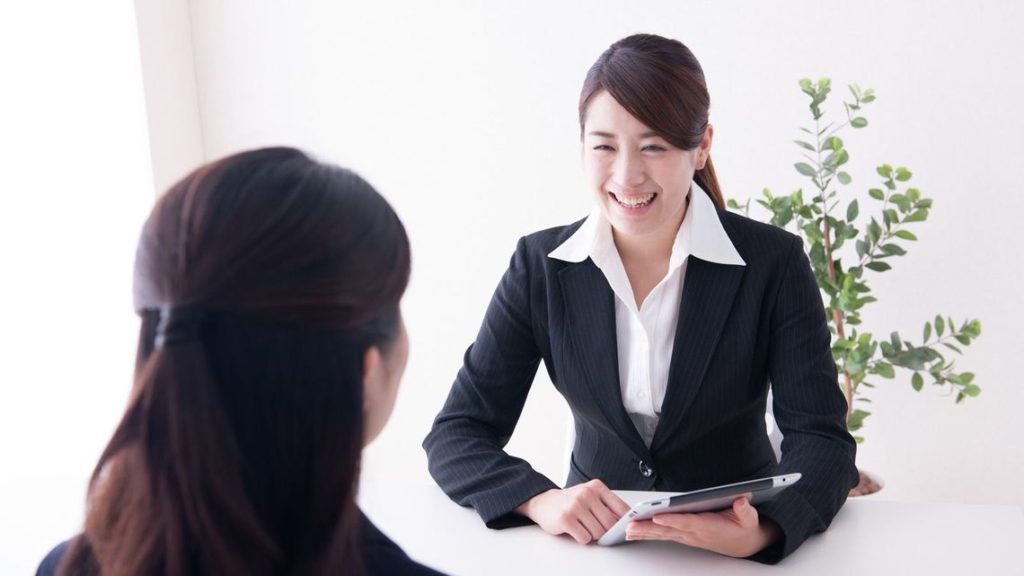 大親友が生保レディーに そして買いたくない保険を買わされそうです もやもやが晴れません 広島市の人材コンサルティング会社 Actas